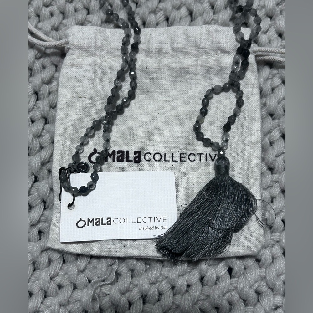 Women's Necklace Pouch - Natural